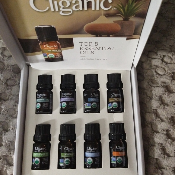 Cliganic USDA Organic Aromatherapy Essential Oils Set 8 pc - 100% Pure Natural - Picture 2 of 8